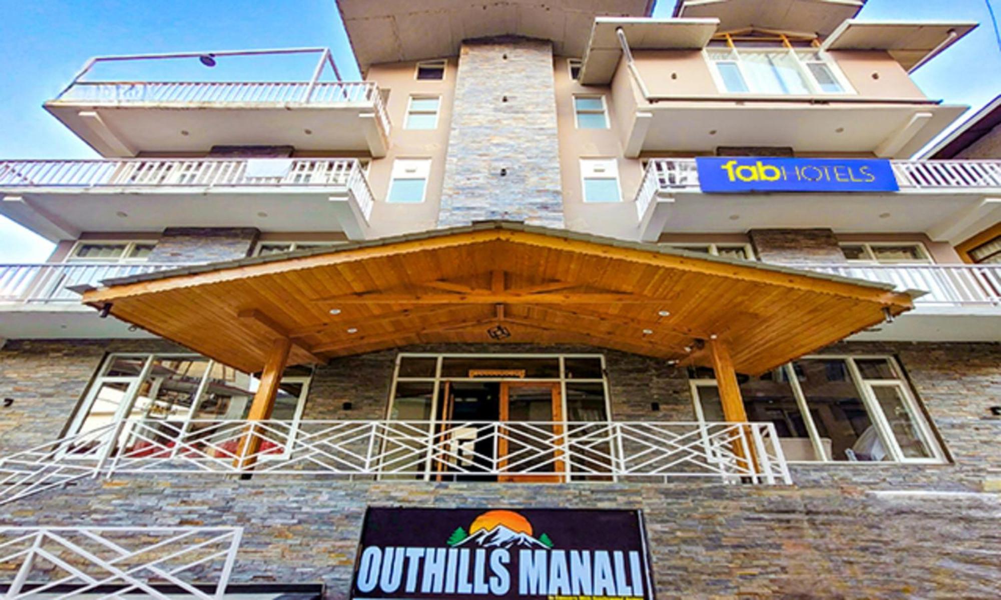 Fabhotel Outhills Manāli Esterno foto