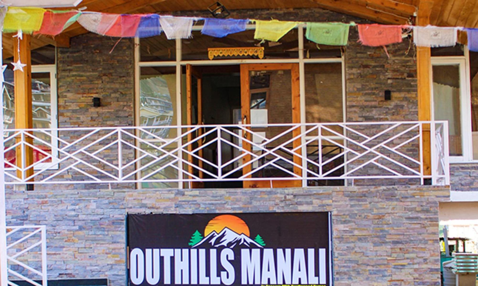Fabhotel Outhills Manāli Esterno foto