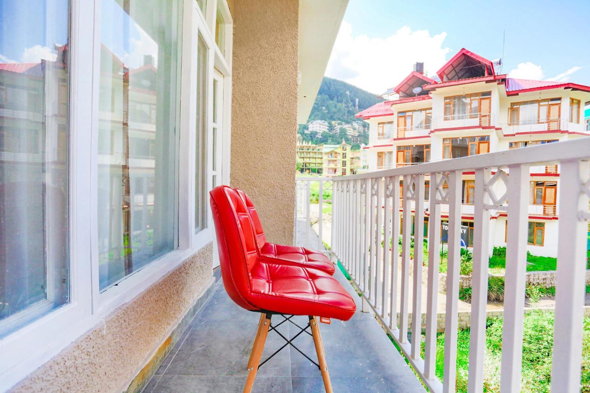 Fabhotel Outhills Manāli Esterno foto